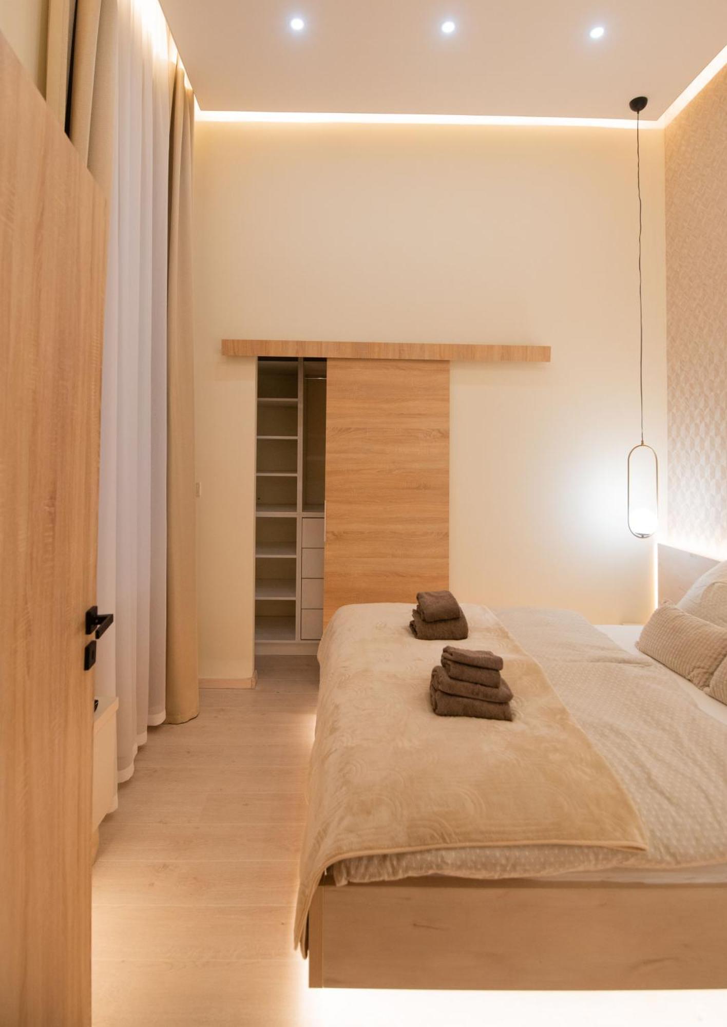 Hubner Apartment Budapest Exterior photo